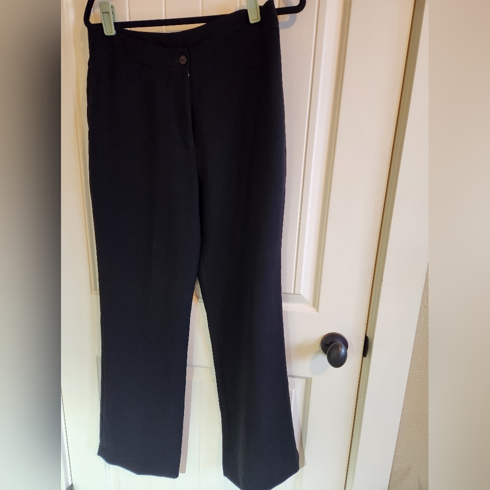 Chicos PLATINUM black gaberdine lined dress pants. Size 8 (Chicos size 1)